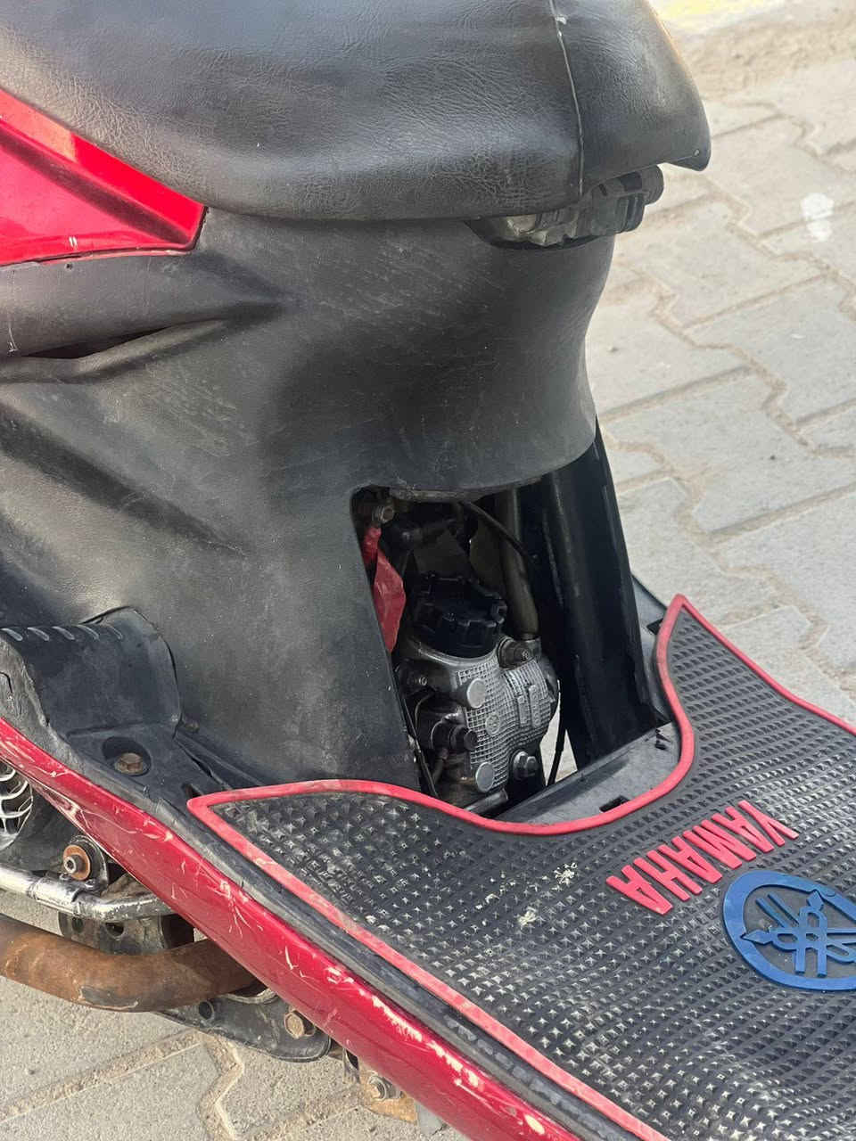 يالله 
دراجه فحل اصل فحل ام الدسك 
مكينه ناعمه مامفتوحه شلعتها حلوه 
مال حاويه كهربائيات شغاله سوادها الاملح عوزها ترتيبات بسيطه مكاني نجف 
سعرها ٣٢٥ بيها مجال بسيط حك الجيه***********‬‏
