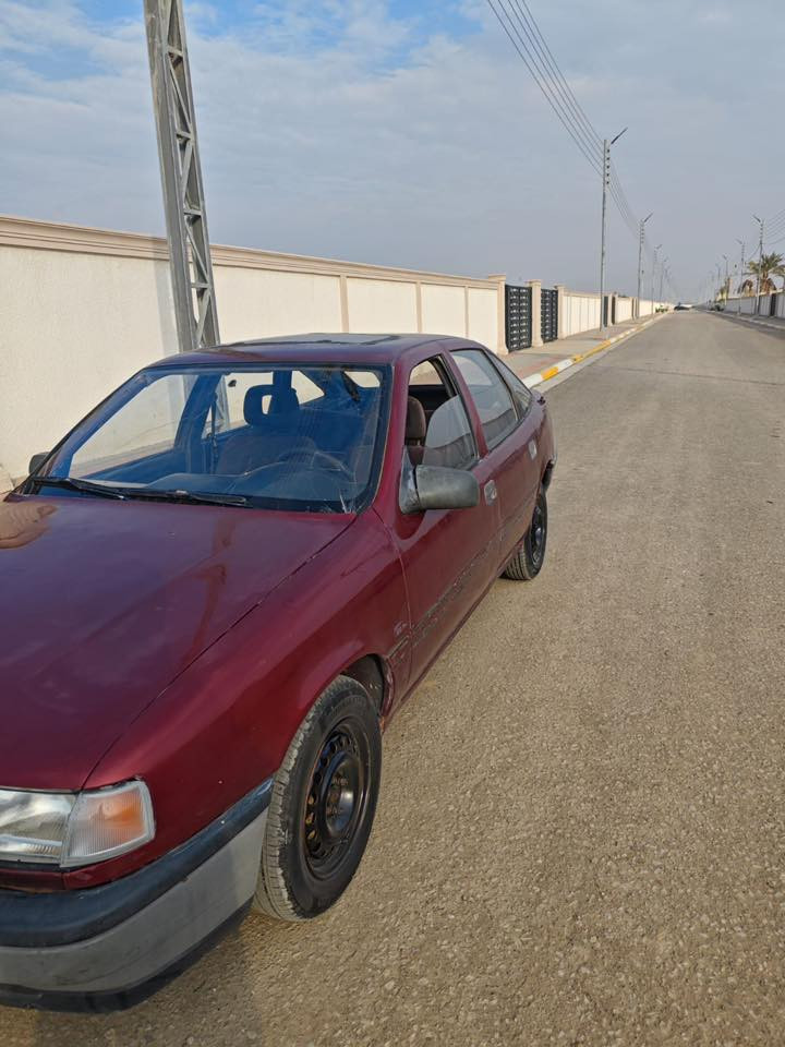 سلام عليكم اوبل فكتره مديل 90 كير مكينه استوهن مجفتات حداديه كامله تخم تاير رقم كربله السعر 35 وبيه مجال 
***********
