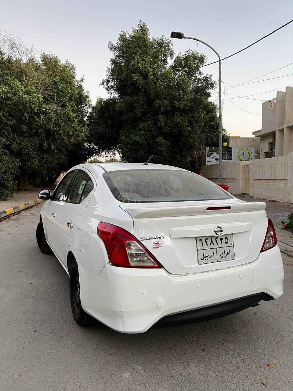 سلام عليكم للبيع نيسان سني هندي موديل 2020 رقم اربيل القديم سنويه لل2027 مكينه كير كفاله تبريد ثلج كفاله ماعده لي مذكور بل سونار وسونار مرفق بالمنشور سياره كلشي جاهز وبدون اي نقص تخم تاير جديد سعر 100 بيه مجال لل شراي يتصل *********** شراي يتصل مكاني كوت
