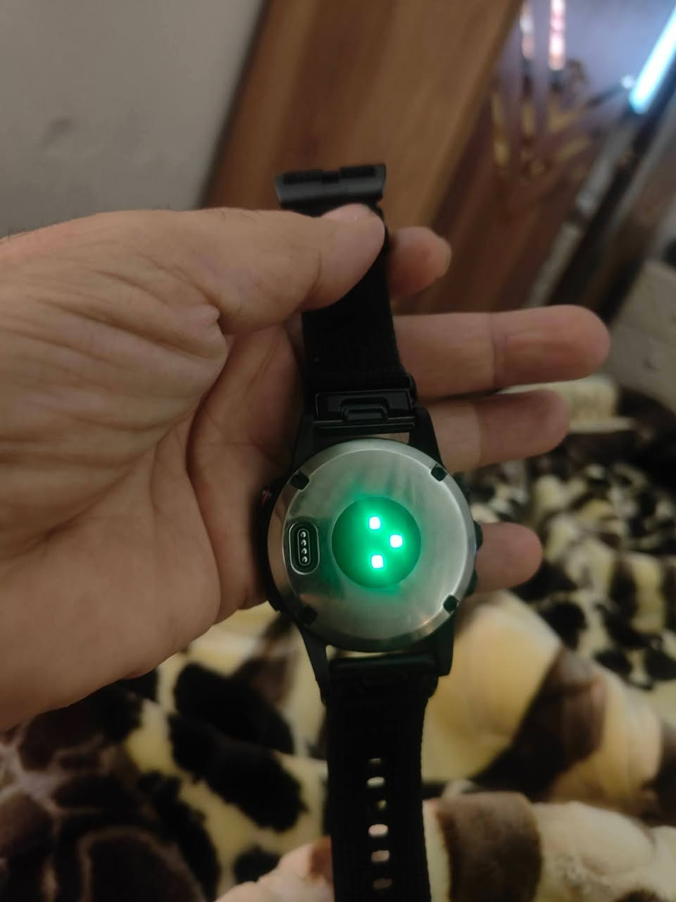 ساعة كارمن quatix 5 مواصفات فول gps خرائط واي فاي زجاج سيفاير ضد الخدش اطار من ستانليس ستيل ساعة نظيفة للبيع 200 الف يوجد توصيل


**إذا كنت صاحب هذا الإعلان وتريد حذفه لأي سبب، رجاءا أرسل رسالة إلى الدعم الفني**