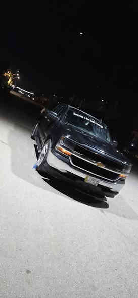 ٢٠١٨ 
V8.    5300
مداور ثاني يوم 
حادثهة يم قبق البانزين 
والباقي مكفول 
مكينة كير كفالة 
مكانهة كربلاء 
***********
السعر 185000$
