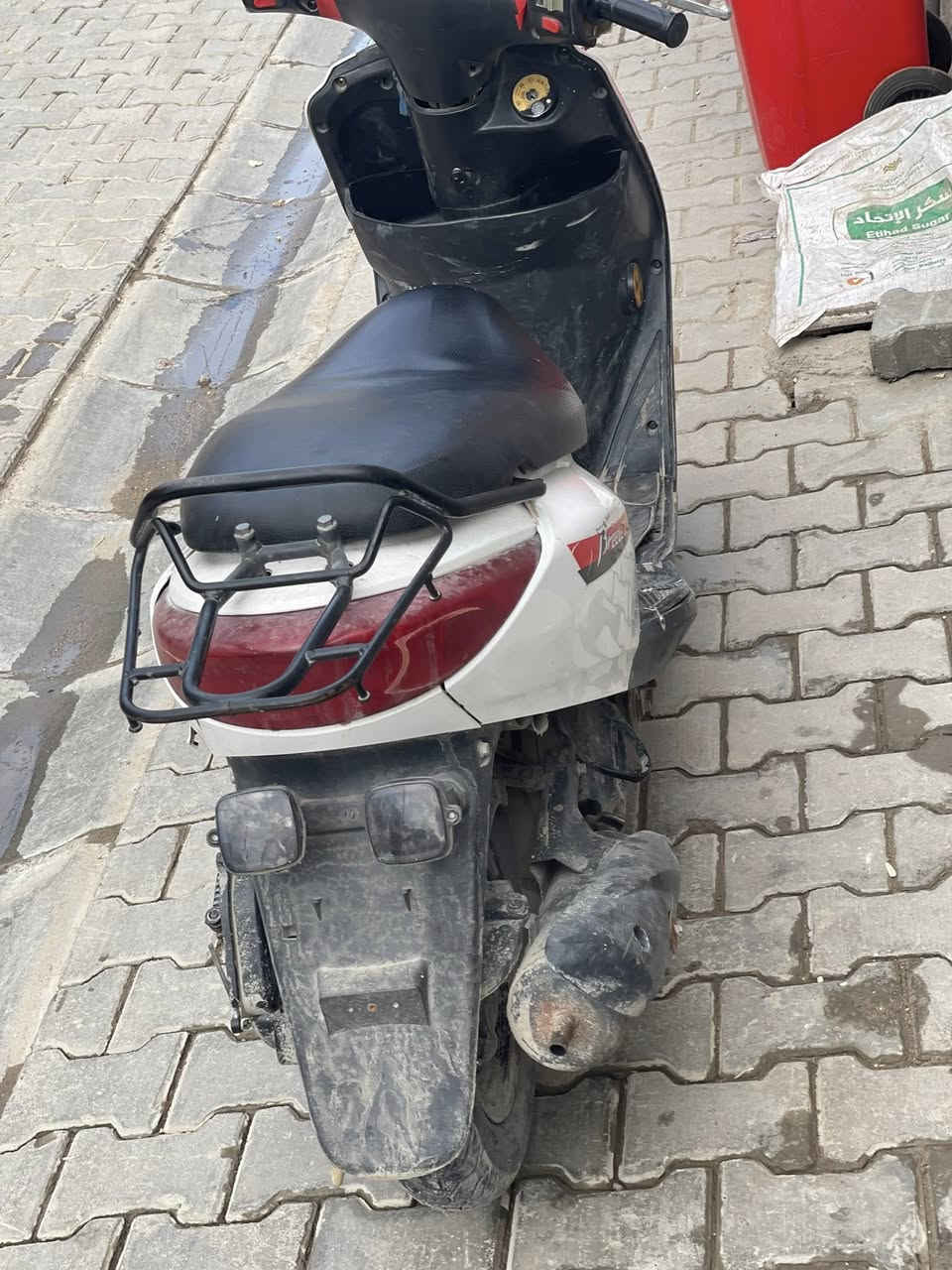 سلام عليكم درجه بريز كايمه  وكهربايات كله شغاله  عنوان بغداد العزاليه شارع ضغط  رقمي *********** سعر 400قفل قفل
