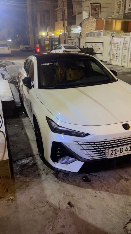 شانجان UNI V خليجي 
سيارة بأسمي رقم بغداد تحويل ثاني يوم
ماشيه 34 الف
مواصفات الفول
محرك 1500 تيربو مع كير DCT دبل كلج 7 نمرة
ترايها زيرو مشامة العادي كلة محسن 
سيرفسها كلة بالشركة 
بانوراما
بصمة  
تشغيل عن بعد
يدات شفط
مري شفط + هيتر + اشاير
جنطة كهرباء
كشنات ال 2 كهرباء
داخل جلد
كشنات تبريد
شاحن لاسلكي
ثلاجة 
4 وضعيات قيادة
تحكم بوضعية مود الاستيرن
شفتات ستيرن 
انارة داخلية متغيرة
كاميرات 360 درجة مع خاصية DVR تصوير دائم أثناء اطفاء السيارة
حساسات 360 درجة
اوتو هولد 
ترحيب اثناء الاقتراب
فتح الجنطة عند الاقتراب جنطة لمس كهرباء الفتح وبالعكس 
 رادار امامي مانع تصادم + تحديد مسار + مثبت كروس 
كزوز بلادي رياضي  
اربع جام اوتو عند غلق السيارة تنغلق 4 جام + بانوراما والعكس كذلك
تخم تاير جديد 
السياره مكفول
سعر جدا مناسب خابر وسهله اريد ابيع بسبب ضروف
***********
رقمهه سليمانيه باسمي
