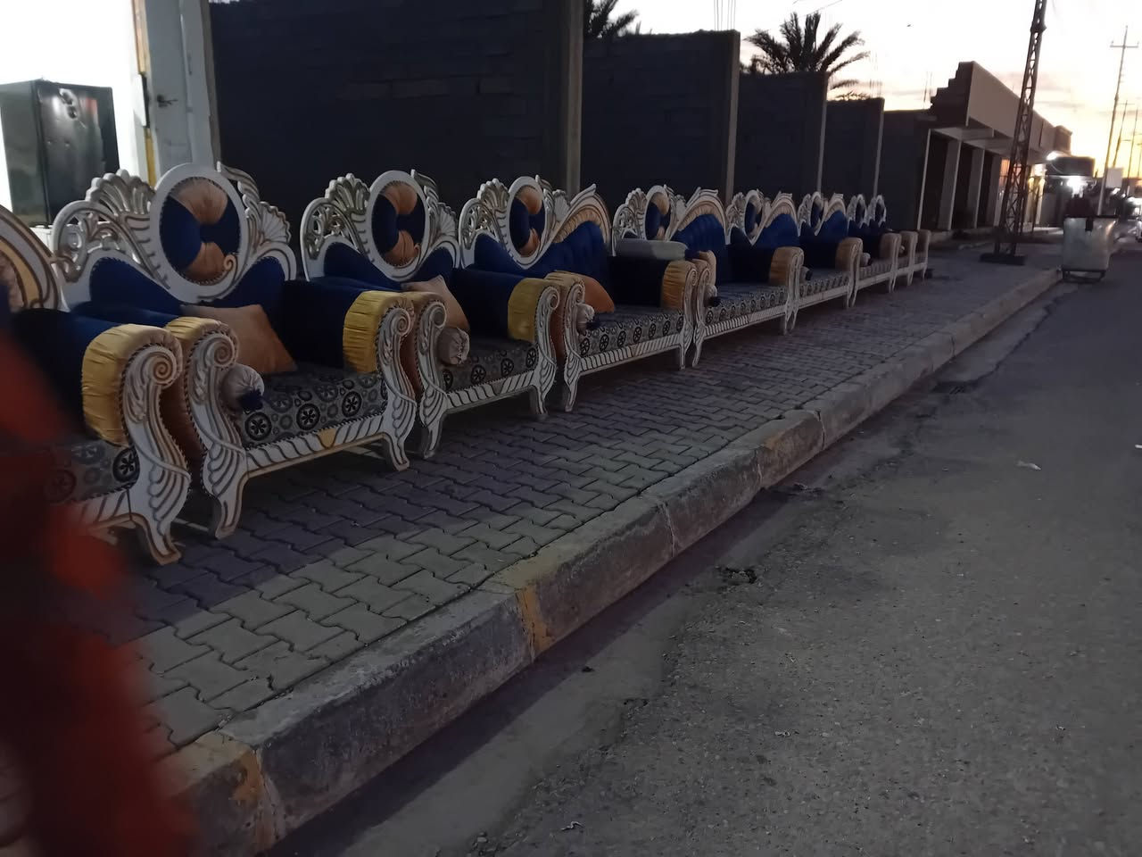 متوفر تخم ملكي احطاطه مستعمله شي بسيط جدا نظيفه العدد اثنين السعر مناسب العنوان ناحية التواصل على الرقم أو واتساب  ***********
