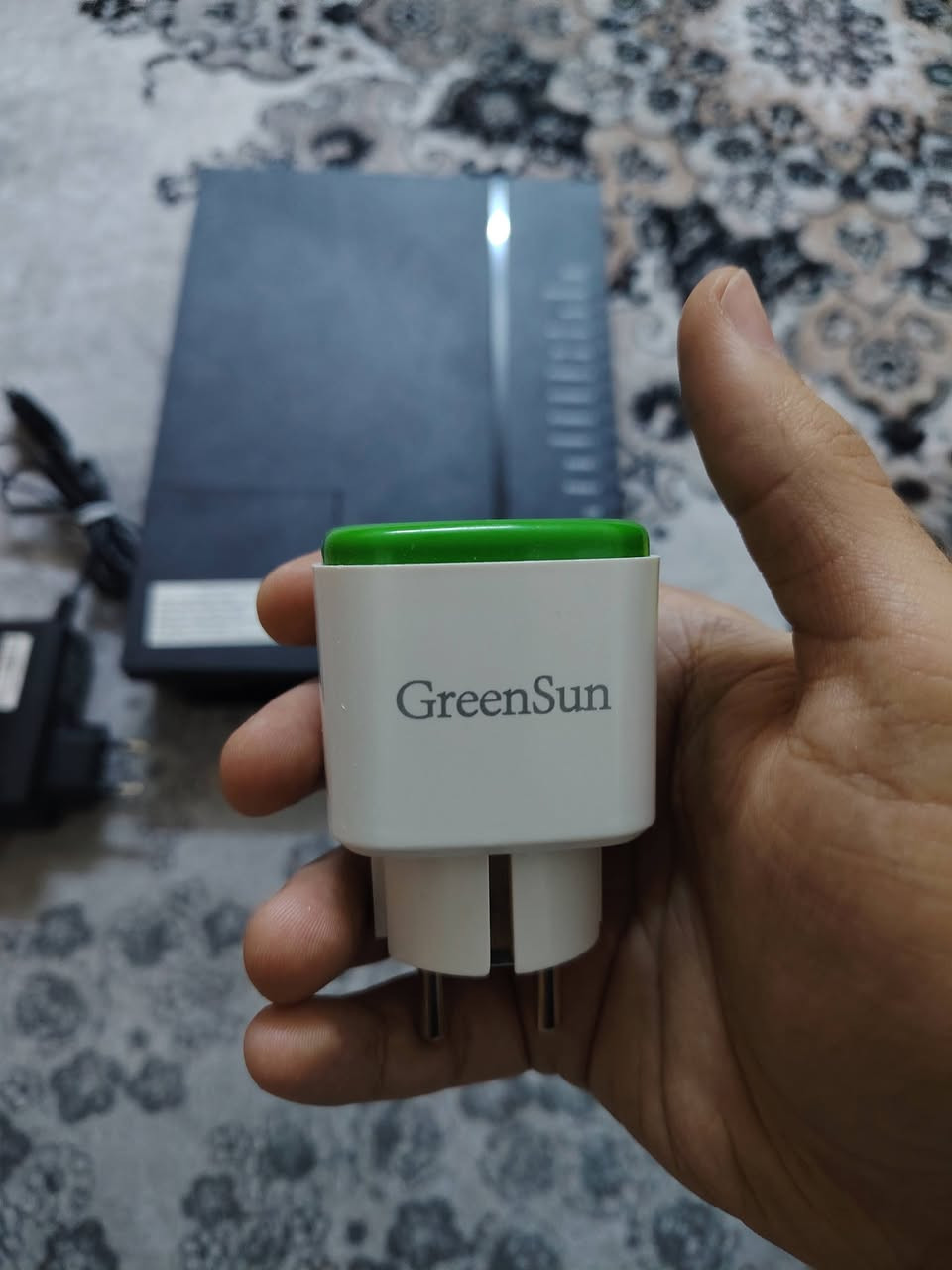 سڵاو
ئەم ڕاوتەری ئاکیوە بۆ فرۆشتن 
زۆر پاک و بێ کێشەیە
٪٩٩ خاوێنە
سویچ پلاکی سمارت
وایفایە
نرخی هەردووکی ٣٠ هەزارە شوێن چەمچەماڵ گەیاندن نیە
تکایە هەردوکی بەیەکەوە ئەفرۆشم 
بۆ مەعمەلە نامە مەنێرە سعری قفڵە


**إذا كنت صاحب هذا الإعلان وتريد حذفه لأي سبب، رجاءا أرسل رسالة إلى الدعم الفني**