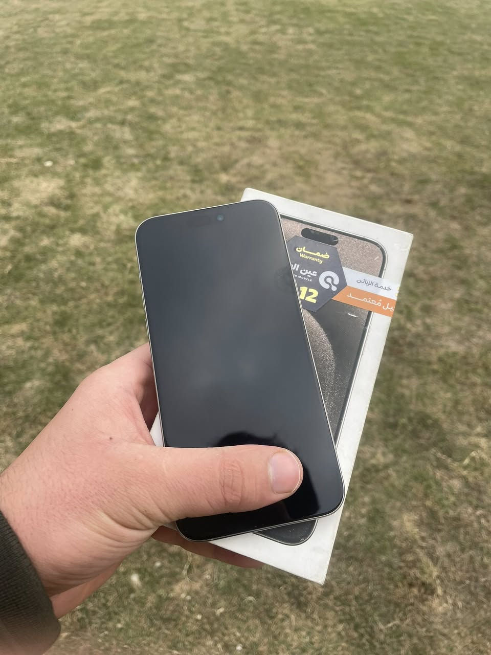 من رخصه الادمن ايفون15برو ماكس  256 جهاز ماستر شرق اوسط مكفول من الفتح
بطاريه 85عدد دورات شحن 405 مكفول حتى من الشخط 
مكاني بغداد سلمان باك سعر 950 وبي مجال 
رقمي ***********
ادمن وافق
