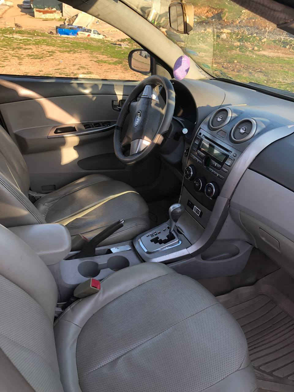 سلام علیکم بیوایدی مۆدێل 2013 بەشەرتی سەنەویو ئەوەلیات ماشاءاللە ماڵەکەتابڵێی جوانە بەسمەیە سلایتە مەکینەی بیلادە چوارجام کارەبای دارووبەردی ئیش ئەکات سعری تەنها 38 گەڵاو مەعامەلە  ئاڵوگۆڕیش ئەکەم بەشێت لەسەر دڵ گردن شوێن سلێمانی   ژمارەی موبایل  ***********
