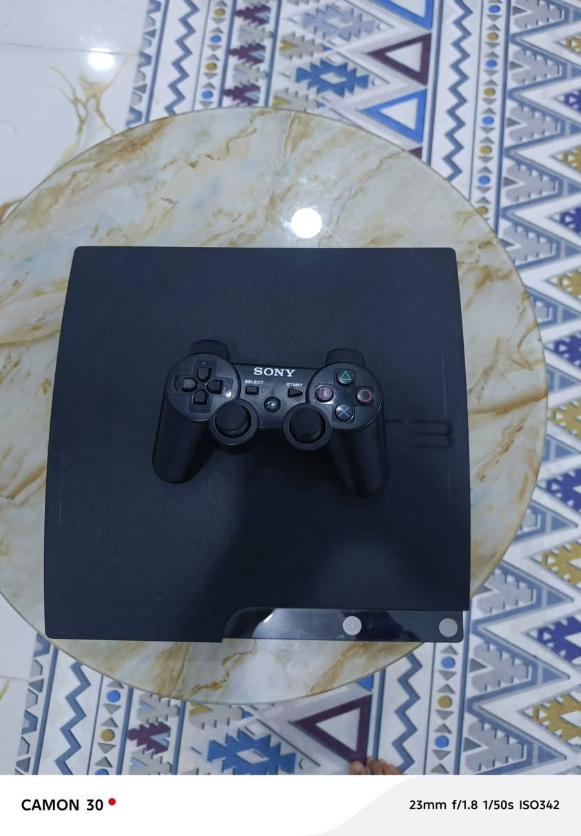 السلام عليكم يا الله بلي 3مع يده1 مع شاحن والسعر 125 وبي مجال للاستفسار الرقم الهاتف ***********
