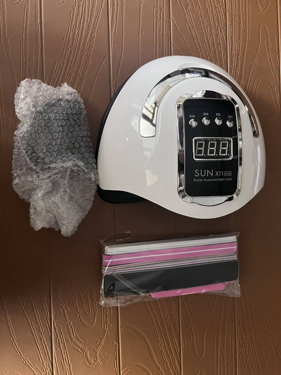 سلام عليكم جهاز تنشيف الاضافر جديد مع ملحقاته 
حط سعر بما يرضي الله وبل عافية 
يوجد توصيل 
واتساب ***********
