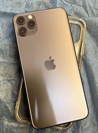 ايفون ١١ برو ماكس • ٢٥٦ • بطارية ١٠٠