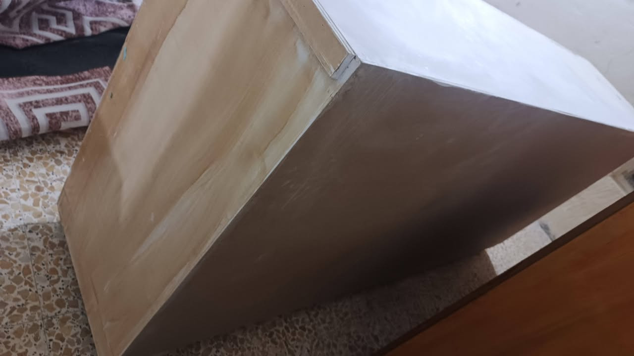 بوفيه نضيفه جداً جداً جداً  سعر 150 رقم راعيه ***********
