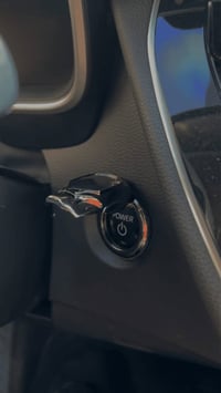 🚗✨ غطى بصمة سيارتك وحافظ عليها من الخدوش والغبار! بـ تصميم معدني فاخر ...