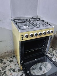 طباخ • استعمال قليل • فرن شغال