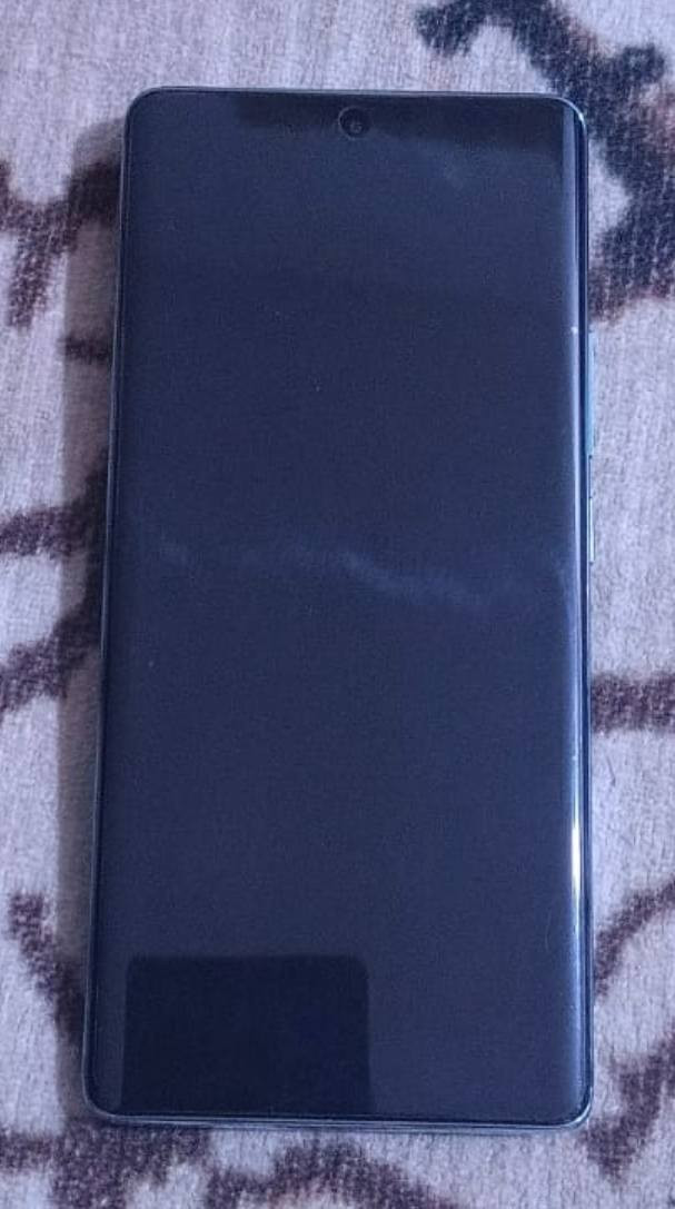 ريدمي نوت14بروه 4G ذاكرة 256  تليفون جديد مستخدم قليل نظافه ميه :100نضيف سعر عله رقم واساب***********
