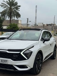 للبيع كيا سبورتج 2024 gt Line فول 1/1 رقم بغداد الجديد ماشية 16 الف سي...