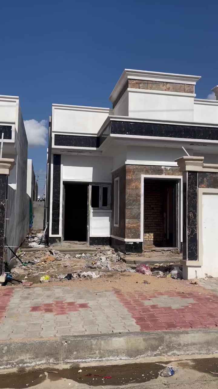 بيت مجمع اليرموك ٦كيلو خلف القياده ٢٥مقدمه
٢٠٠م طابق واحد شارع ٢٠   ومقابل شارع ١٥ البيت غرفتين و صالة و مطبخ وستقبال وصحيات عدد٢وكراج سياره وحديقه 

سعره الكلي ١٥٠

٢٥الصاحب البيت 

١٢٥علمصرف العقاري تسديد ٦٥٠الف بلشهر تسديد يدوي 

مكتب كريم العبيدي 

***********
