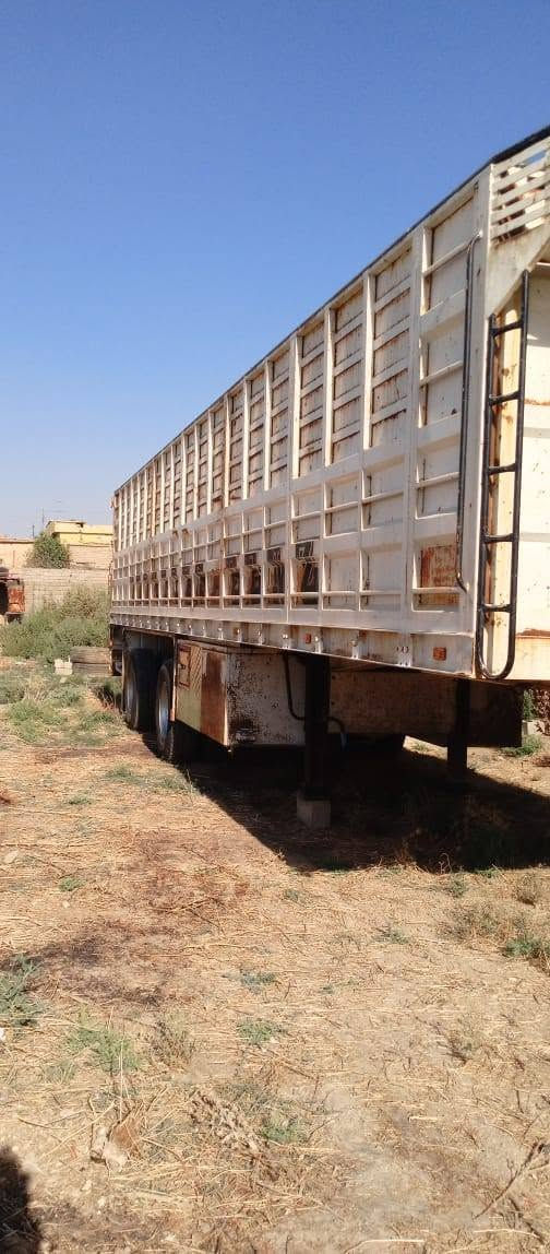 للبيع عربانه جهز على الشقل طخم تاير السعر 140وبيها مجال العنوان موصل اليمن التصال على الرقم ***********///***********
