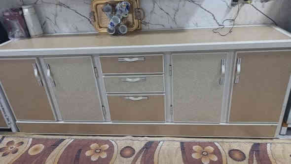 كاونتر مترين ونص وملحق مترين ونص معه الجباخ والاوفن للبيع العلوان القبله اي استفسار  عله هاذ الرقم ***********واتساب
