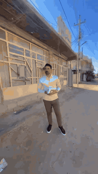 السلام عليكم خواتي وأحبتي وصدقائي 
عرض حلو ومميز. قطعه ارض للبيع. ال مساحه 150 متر.   ترهم للاستثمار ايضا. وترهم للسكن.  وصير خمسينات. ايضا. 
موقعه كميره جزيره بغداد السياحيه.   من ام السند مباشر. 
العلامه الداله. ايوب أبو الجمله. يم السوك. سعرها 38 مليون وبيها مجال شي بسيط.    للاستفسار  والاتصال ***********. واتساب ايضا.  ومازنجر متوفر
