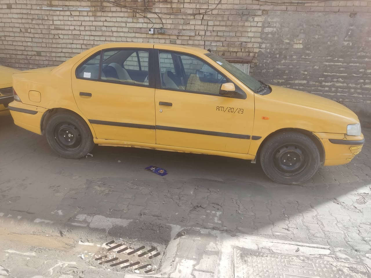 السلام عليكم سمند 2011 مكينة كير خير وبركة كلشي جاهز بيها مصفرة هية وغرامات باسمي  سعرها 35 تحويل ثاني يوم نضافة مثل ما موضح بل صور مكاني بغداد شعلة هاتف ***********...***********
