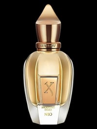 مطلوب عطور • متبقي بالزجاجة