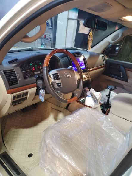 سلام عليكم لاندكروز جيهان 14 محرك 6 رقم أربيل دولي باسمي كفاله عامه  من الصبغ  والبارد  والتبديل سياره جديده  
السعر 42
 ماشيه 200حقيقي  

 ***********
