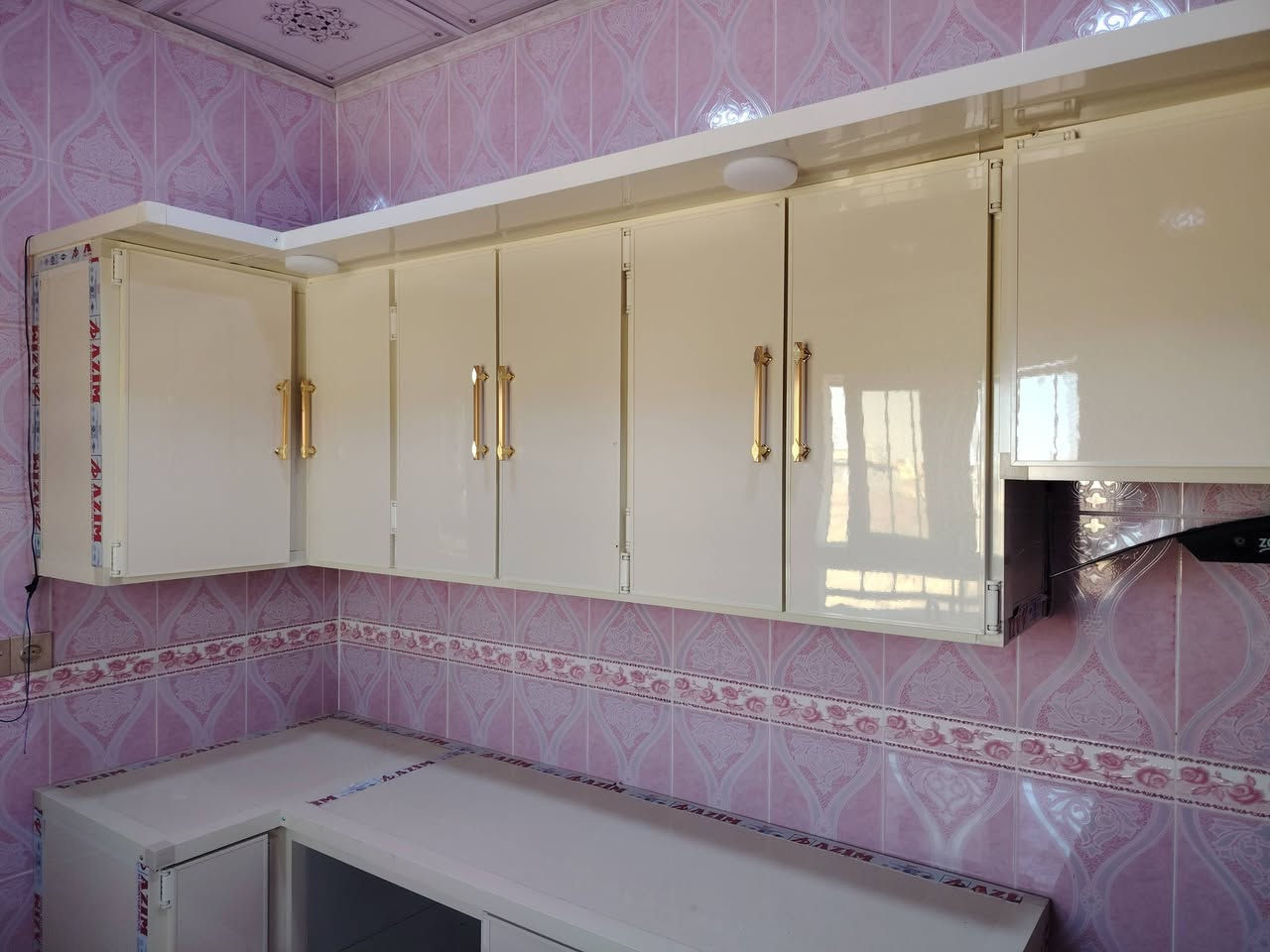 للألمنيوم
نجمع لك الفخامة، المتانة، والأمان في مكان واحد! 🛠️✨
​نصمم وننفذ بأعلى جودة: كاونتر الاستاذ ( ابو كفاح الشركاط.. السكنيه

​🍽️ مطابخ عصرية.
​🪜 محجرات ألمنيوم.
​💎 زجاج حراري ضد الكسر.
​✅ دقة بالتنفيذ | التزام بالمواعيد | خامات أصلية
​📞 للحجز والاستفسار: ***********
