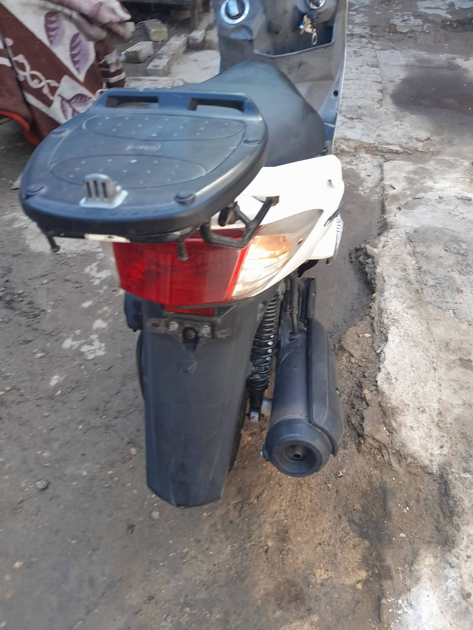 سكنس ياباني نوزل رمبه جديده اللبيع مكفوله رقم ***********
