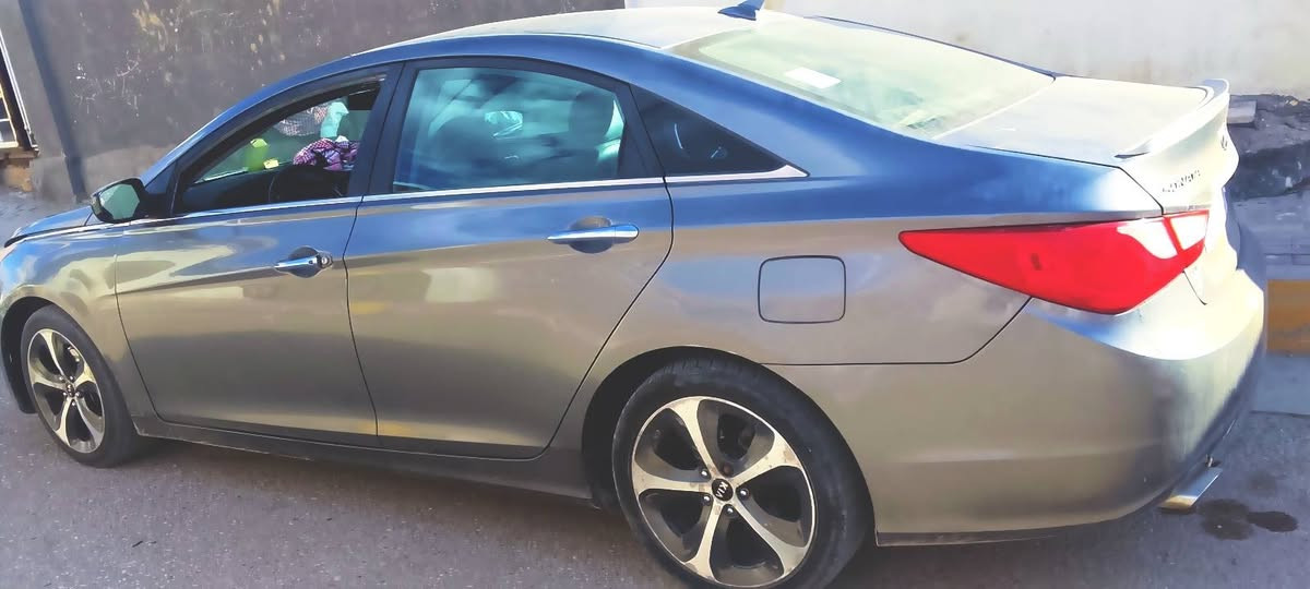 سلام عليكم سوناتأ 2013 وارد امريكي مكينه كير مكفولات وبيه قماره وسونار مرفق في المنشور سياره نضيفه ورقم ميسان الدولي  مداوره ثاني يوم السعر 85 وبيه مجال... مو شراي رجان رجان لا تعبني الستفسار /‏‪***********‬‏اتصل وتدلل
