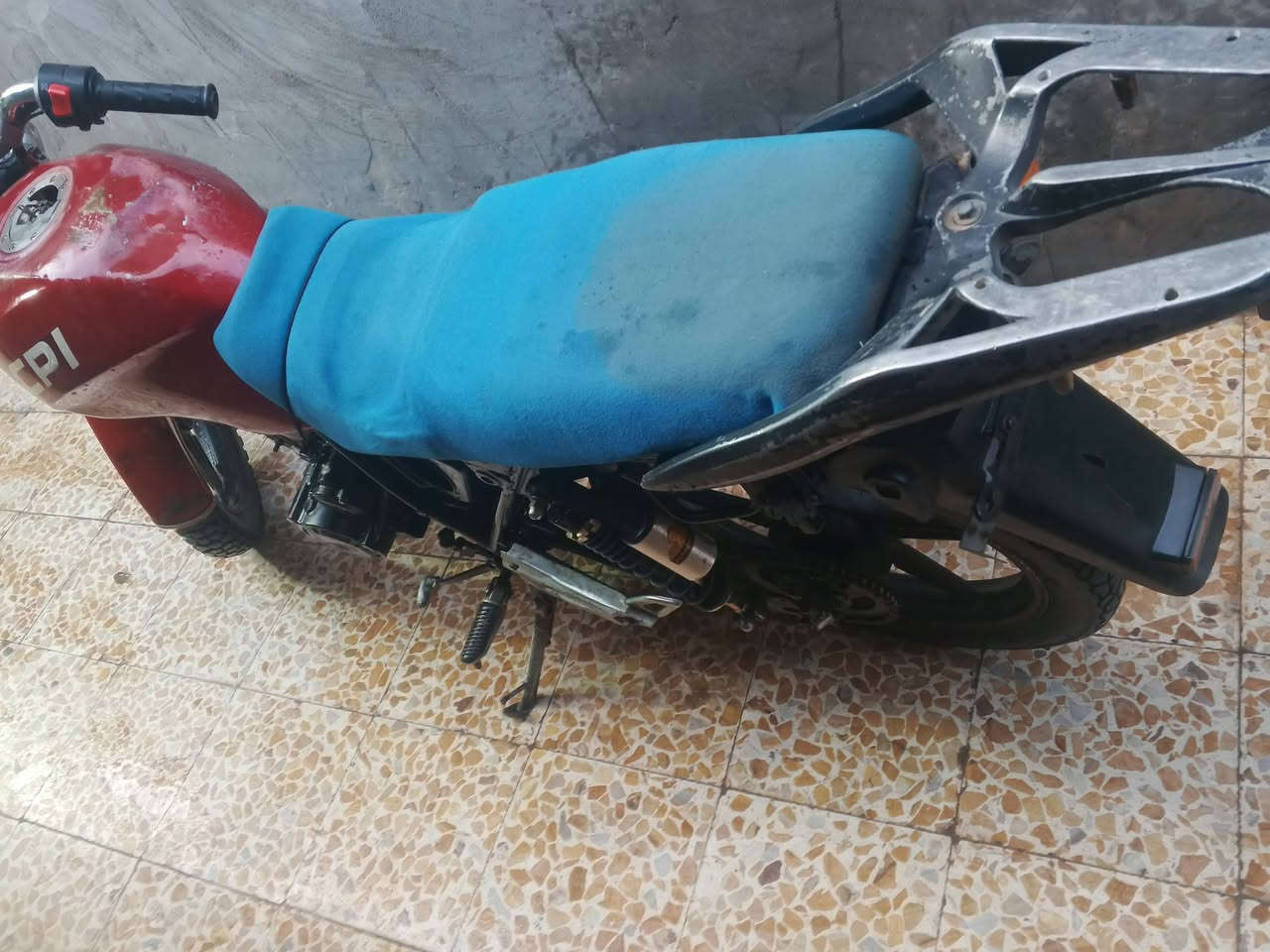 سلام عليكم
دراجه CPl مديل 2014  200cc
دراجه اوراق أصولي بسمي
نقص الدراجه كهربائيات فقط
دراجه حلوه وناعمه بلمشي 
سعر الدراجه 400 قابل للتفاوض
رقم الهاتف ***********
ممتواجد خاص فقط اتصال
مكان الدراجه كربلاء
