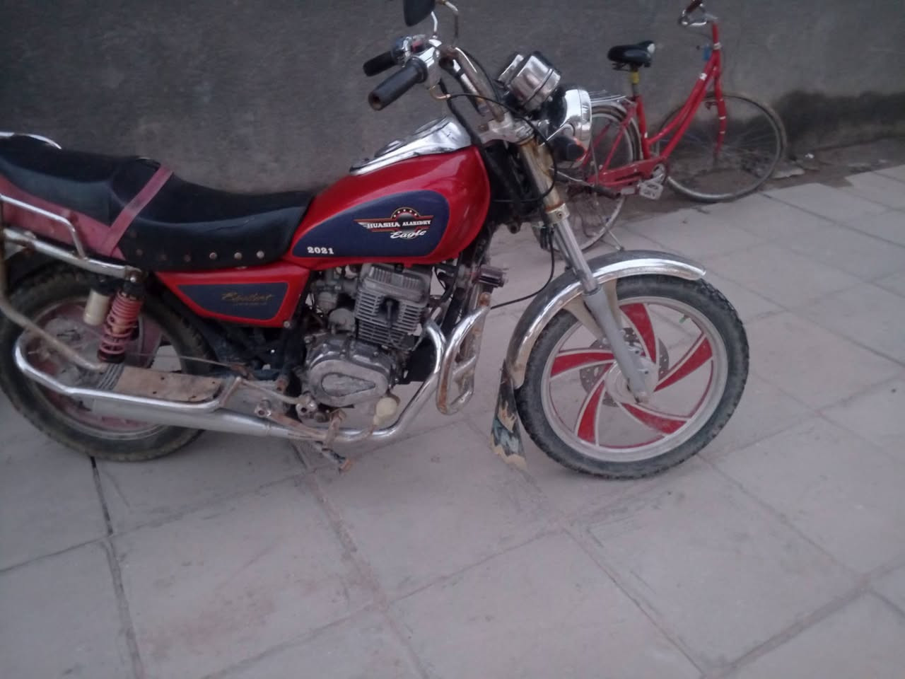 السلام عليكم دراجه جونده موديل 18 كلك سلف كهربائيات دبلات شغالات مكان رميثه السعر


**إذا كنت صاحب هذا الإعلان وتريد حذفه لأي سبب، رجاءا أرسل رسالة إلى الدعم الفني**