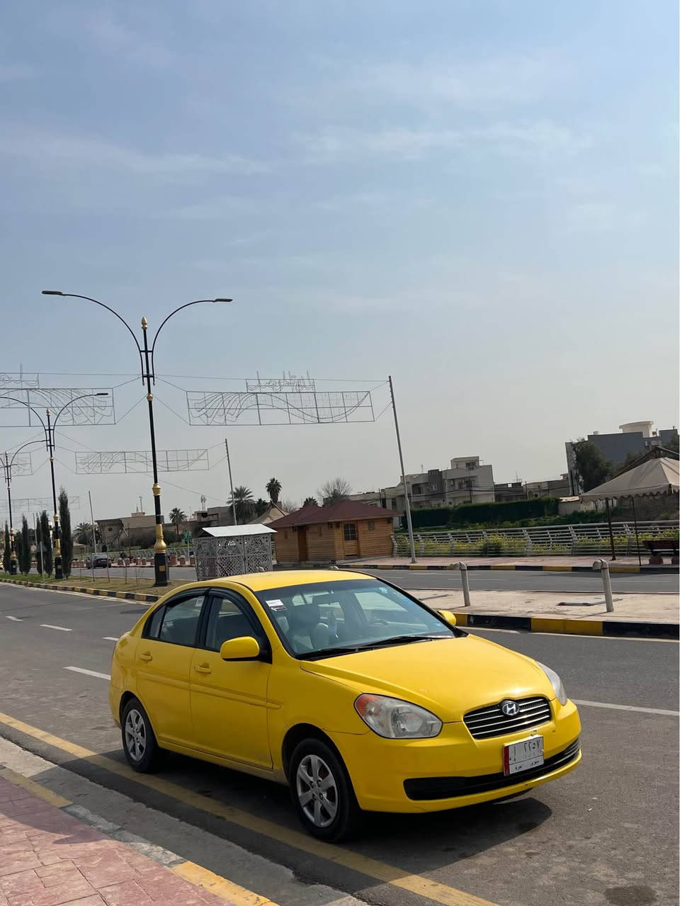 كسنت 2010 رقم نينوى 
شرط تحويل سيارة 
كابون بانزين بيها
هيئة وغرامات صفر 
سيارة فول مواصفات 
تحكمات ستيرن 
محرك 16 
جامات كهرب 
السعر 100 دفتر وبيها مجال
*********** موصل, نينوى
