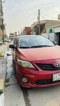 كورلا وارد امريكي 1800 سيارة كلين بدون حادث بيها جراد فقط وشويه نواقص ...