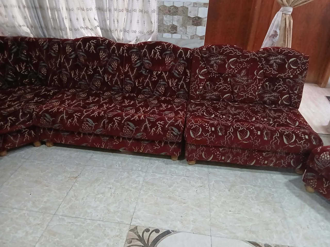 طخم جميل ونظيف
10 امتار 
التواصل معايه ام عل خاص او ع واتساب 
***********ع واتساب حصرأ
