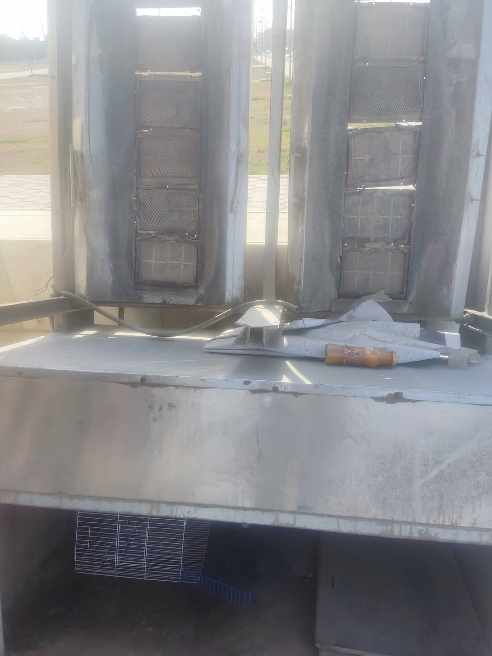 شوايه كص للبيع متروكه صارلهه اشهر مكاني كوت للتواصل اتصل ع الرقم ***********
