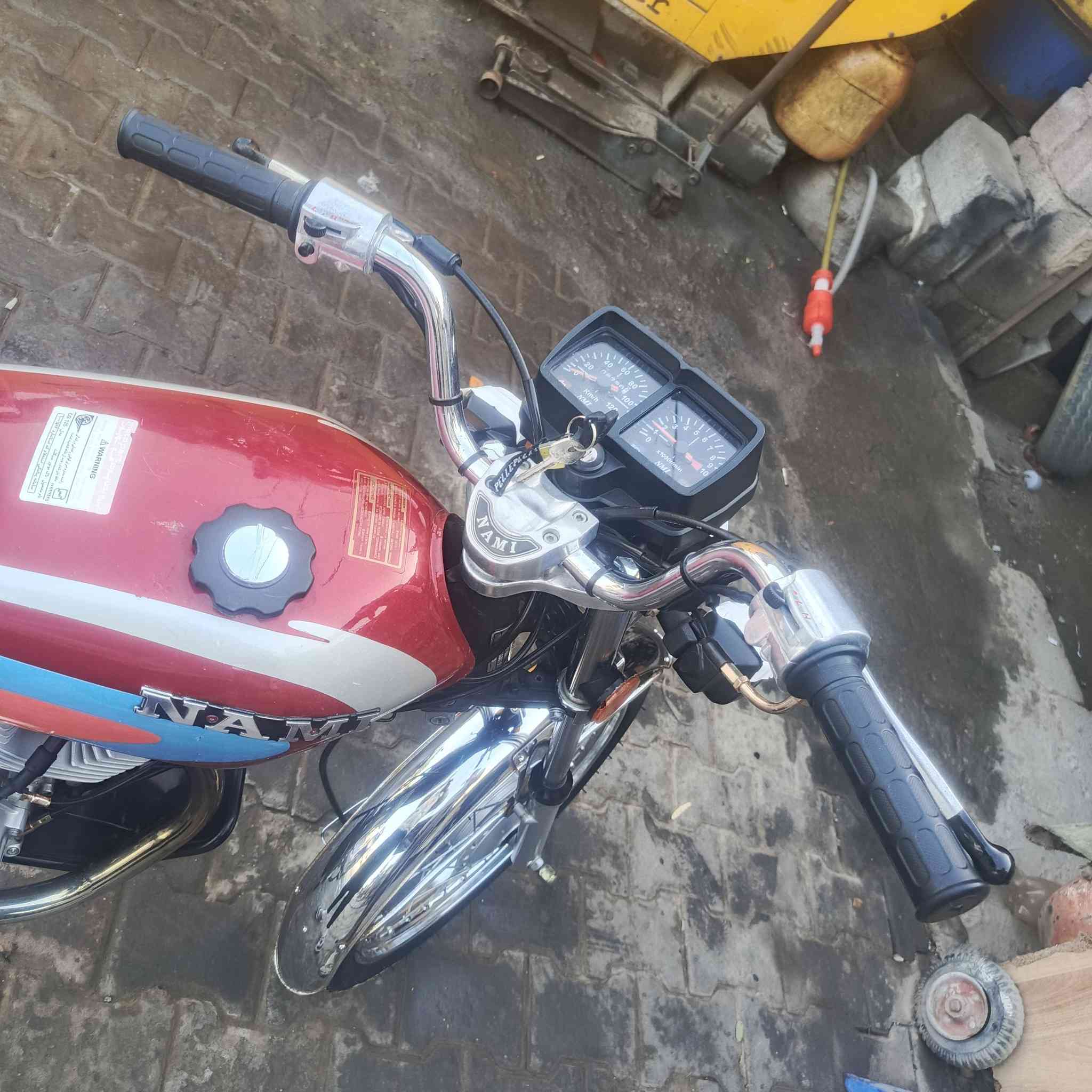 سلام عليكم دراجه نامه اصلي شلامجه اوراق كامله دراجه تترقم موديل 2023 للبيع /السعر ؟؟  
الاستفسار ***********
