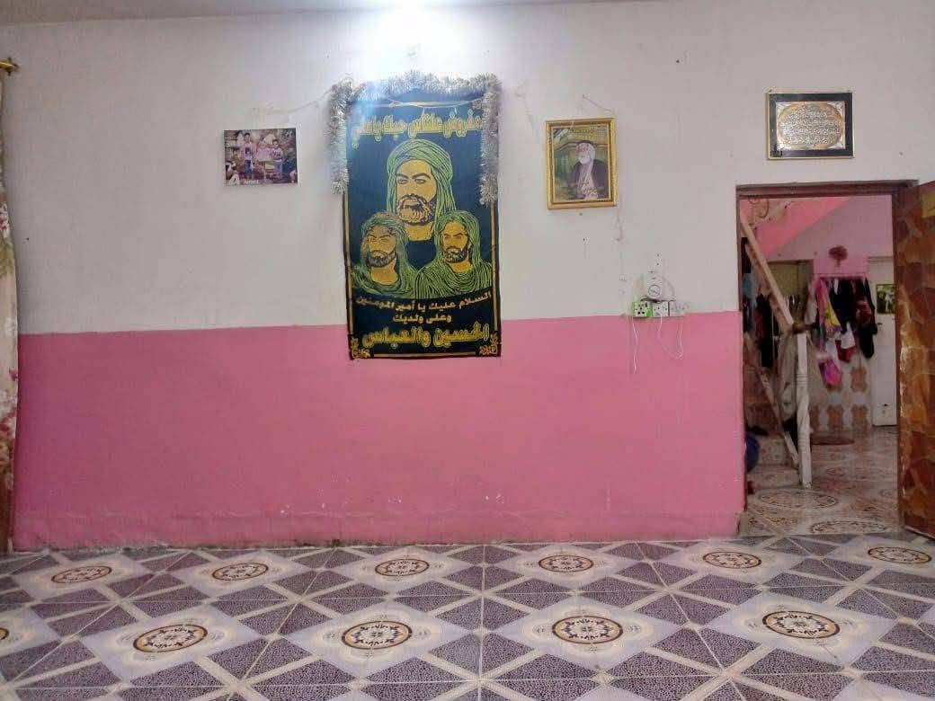 منطقةالألفين طابق واحد غرفتين نوم وصاله ومطبخ وهول داخلي  قرب مجمع اليمامه الطبي ثاني فرع على اليسار رابع بيت على اليمين رقمه ٢٣٥١
مساحه ٢٠٠ متر
***********
