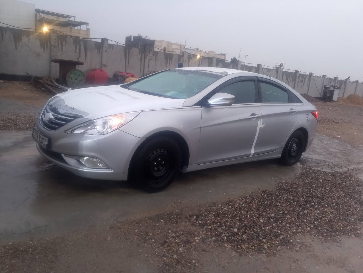 ادوات  كص جنطه فقط
سوناتا 13 جديده كلش كير مكينه تبريد كله كفاله
مكينه غاز اصل خط واحد 
متومه وكامله  طبق لاصل 
السعر 50 وبيهه مجال قليل للشراي مكان سياره البصره
***********
