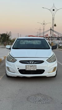 اكسنت • ٢٠١٥ • حادث تبديل بنيد