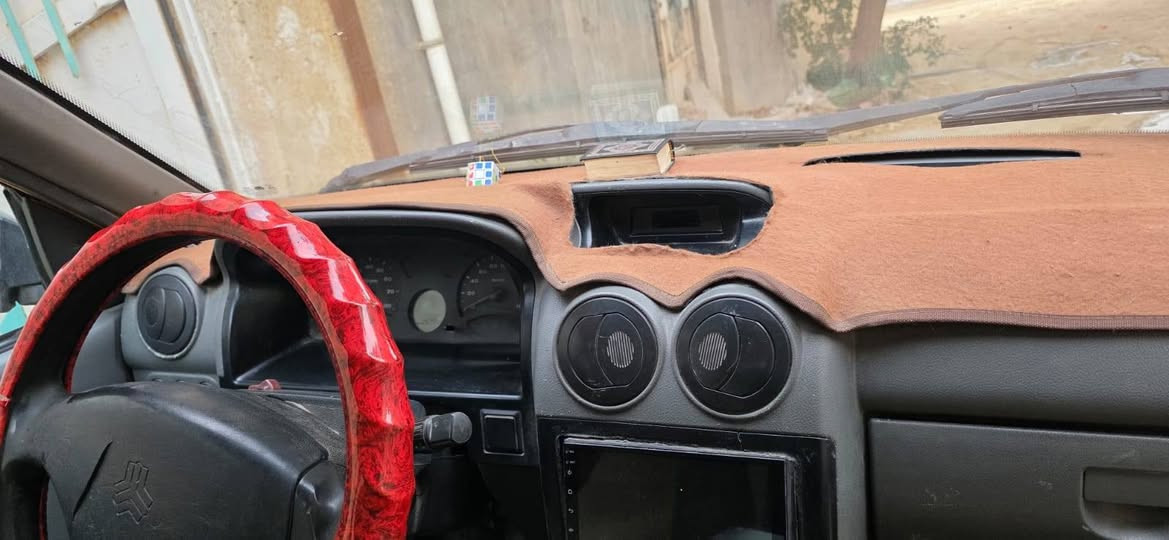 سايبة للبيع اي استفسار الاتصال بالرقم *********** السعر 30 وبيها مجال للشراي
