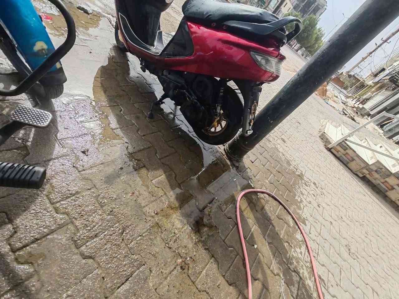 درجه فرشه البيع فحل مفتوح مره واحده بس ناعمه تخبل  وياله ريضايت تيرات جديد شياير وره وكدام نكره سلف تشتغل كهربائياتها كله شغله ولا شي نقص سعر 400وبيه مجال الشراي مكاني نجف ***********
