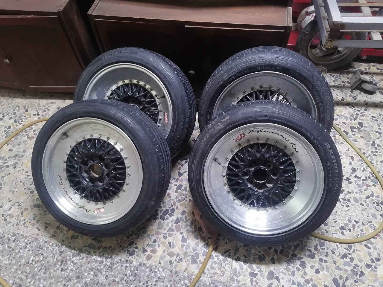 سلام عليكم ويل كب حجم 16تو زايز للبيع سعر 400.           ***********
