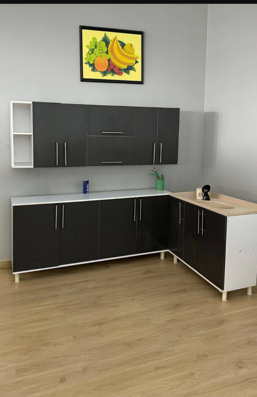 كاونتر خشب مترين ارضي وملحق مع سنك متر و٢٠ مرمر خشب mdf  
السعر 250 الف🩷


**إذا كنت صاحب هذا الإعلان وتريد حذفه لأي سبب، رجاءا أرسل رسالة إلى الدعم الفني**