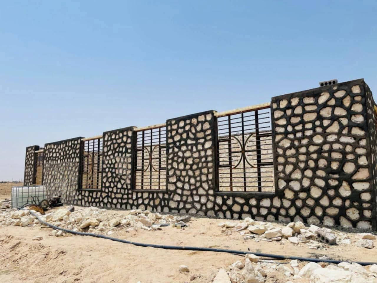 السلام عليكم ورحمة الله وبركاته بنا حجر كرسته وعمل الاستفسار الاتصال على الرقم التالي ***********
