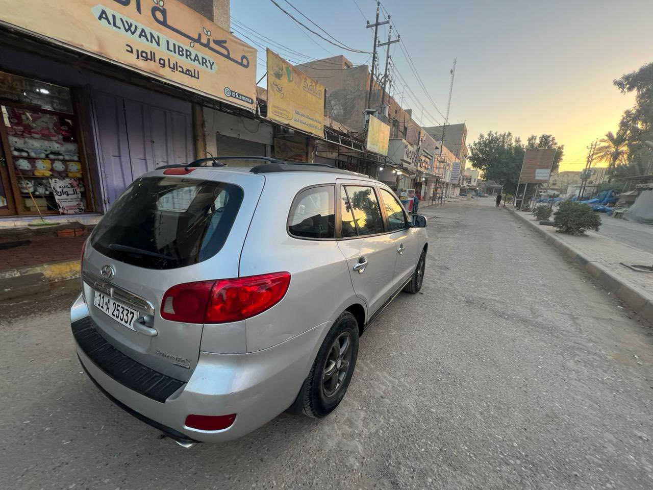 سنتافي ٢٠٠٨ امريكي سياره ضررها بنيد ومبدل ومصبوغ وحاليا بي جراد سياره بيها طخات بسيطه وكلها ليبل واحد  تبريد وتدفئة  شغال وخير من الله كير ومكينه جدد السياره داخلها  وخارجها نظيف كلش تخم تاير وصدر جديد 5 راكب وبيها منظومه غاز ٦٠ لتر مكينه ٦ سلندر ٢٧٠٠  رقمها بغداد الدولي مشروع وطني تحويل ثاني يوم    البيع سعر ١١٣
مكانها ديالى الخالص للتواصل ***********
