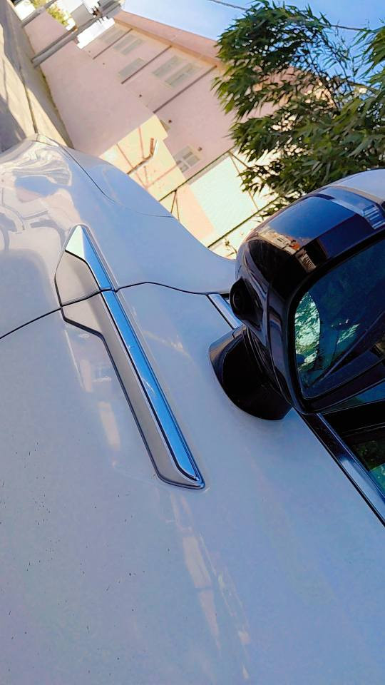 سلام عليكم 
سورينتو 2025خليجي فول خمس كامرات كشن حار بارد
كراسي كهربائي صندوق كهربائي  ويل 19 داتاشو 
ماشي 20الف رقم اربيل*********** أربيل, العراق
