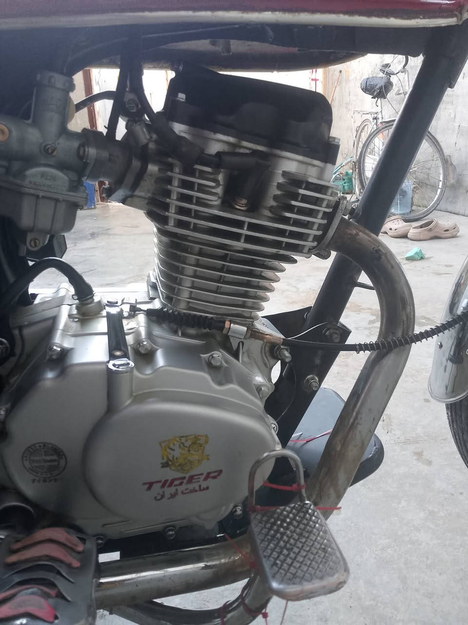 السلام عليكم دراجه للبيع تايگر موديل 24مبدل بيهه بس بستم فقط بستم وياله تايرات جدد تانكي كله جديد بس الكابريتر ازور فقط شرط تاخذ من ربع هندر دراجه خير من الله سعرهه 450وبي مجال للطيبين رقمي ***********
