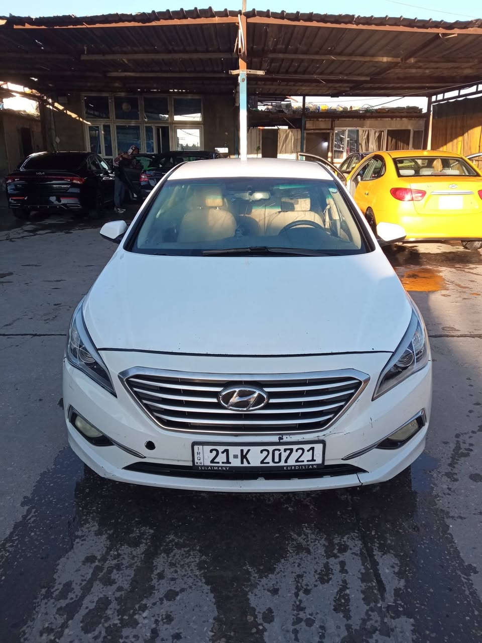 السلام عليكم سوناتا 2017 أمريكي السنويه أبسمي بيه جاملغ وبنيد السعر 118 مكان السياره نجف والشراي بي خير ويدلل رقم التلفون ***********
