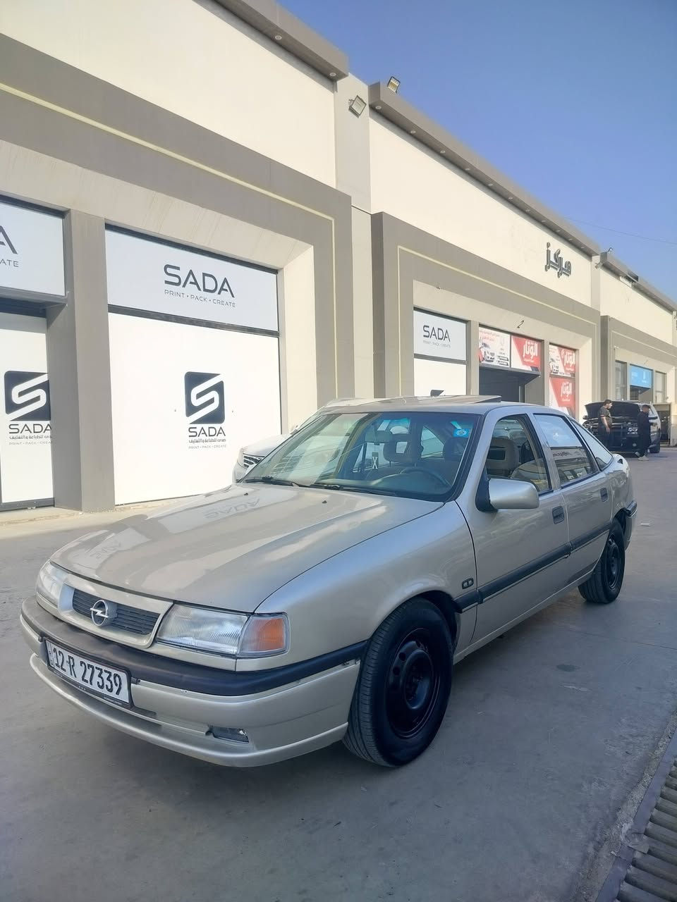 للبيع او مراوس
سعر 45$ 
اوبل فكترا موديل 1992 
محرك 4 سلندر حجم 20 دوش المرغوب
كير أوتوماتيك شرط المحرك والكير  
رقم نينوى دولي رقم وهزة وسنويه جديد پأسمي شرط التحويل 
كاربون بانزين بيها ⛽ ⛽ 
🚫 بيها صبغ دوائر ودوسات ووبابين توحيد لون بدون دواخل بشرط 
مواصفات فول توماتيك
سلايت 
كير أوتوماتيك 
جامات كهرب
سياره جديده وجاهزة من كلشي شرط دينار ما تصرف عليها 
موصل الايسر 
***********
***********
ملاحظة الرقم الاسيا بيه واتساب 🟩
