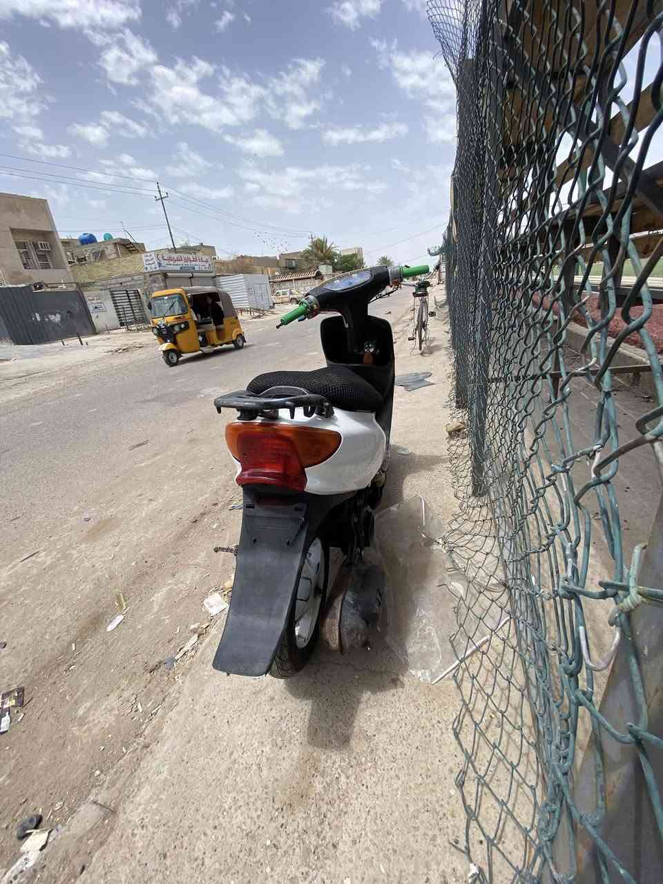 سلام عليكم دراجه عصفوريه دراجه حلوه نضيفه اي نقص ما بيه كهربائيات شغاله سلف هندر هورن لايت كله شغال دراجه ويل كب بلاد سعر دراجه ٢٠٠ بيه مجال مكان شعب رقم ***********
